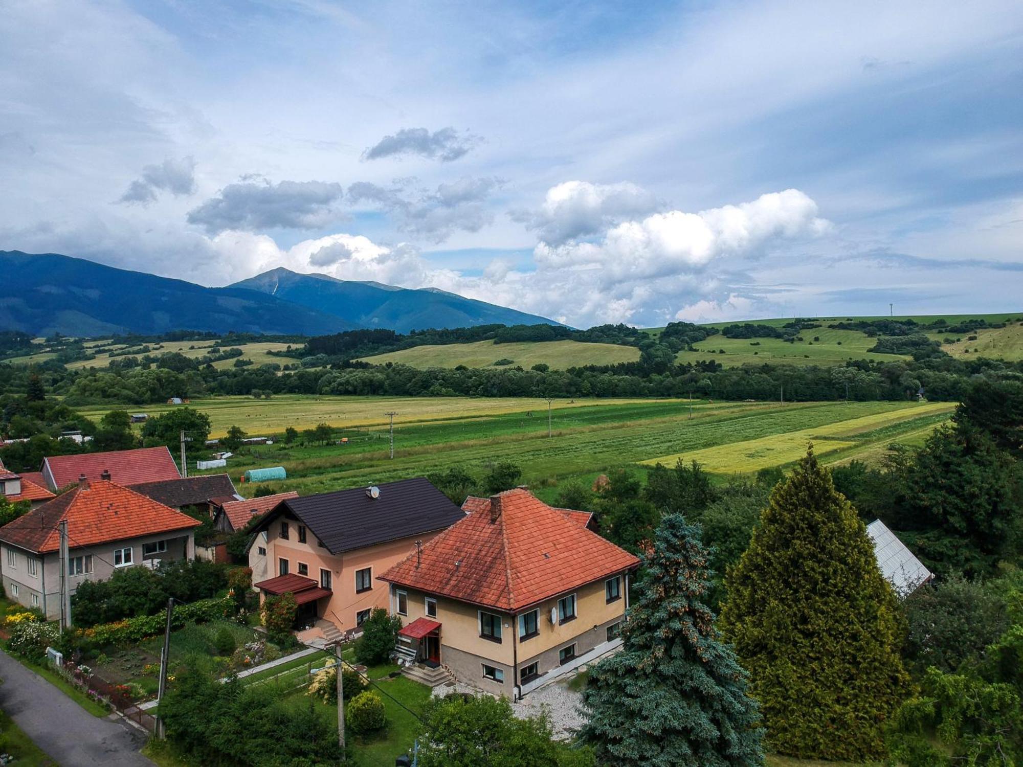 Chalupa V Zapadnych Tatrach Bobrovec Exterior foto