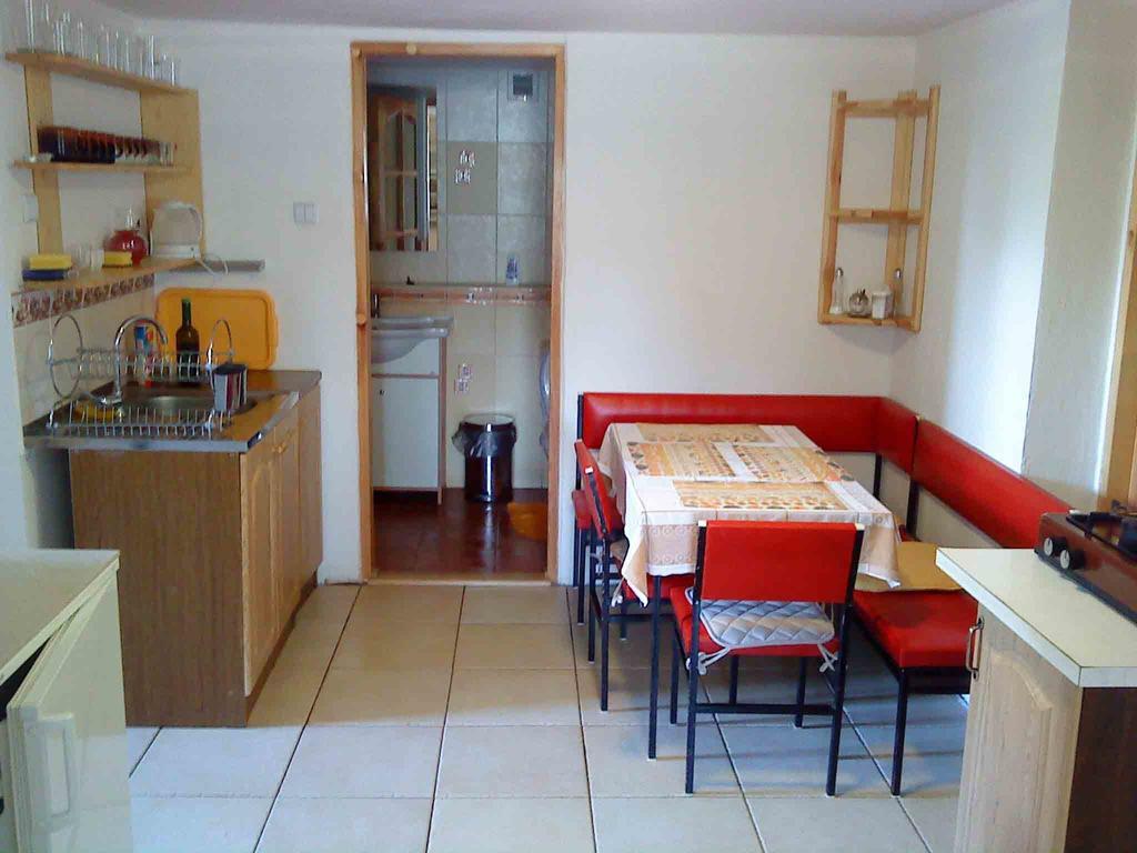 Chalupa V Zapadnych Tatrach Bobrovec Zimmer foto